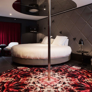 We are collecting money for a luxurious studio renovation!