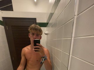 18 Is My Age! At BongaCams People Call Me Sep8274