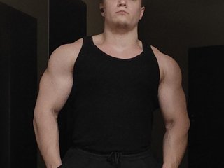 I Am A Brunette, At BongaCams I'm Named AngelZach