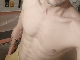 Cyr
