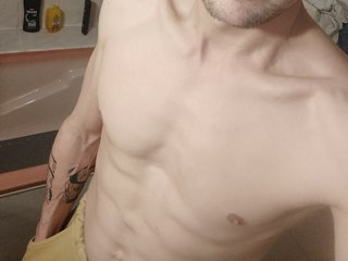 Cyr