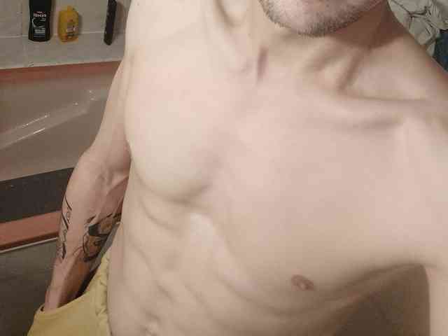 Cyr