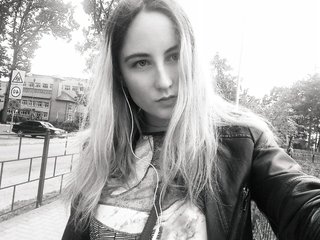 Suzanna3