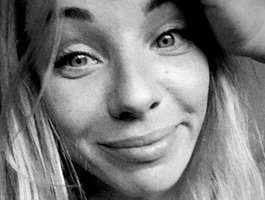 YaseniyaLove live cam model at BongaCams