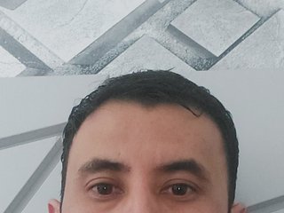 At BongaCams People Call Me Hanza1