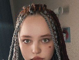 Looly-Rise webcam model