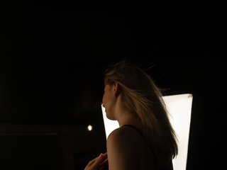 I Am A Blonde, A Sex Chat Desirable Sweet Thing Is What I Am