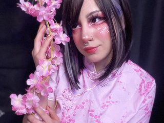 I Am A Brunette! I'm A Webcam Irresistible Honey And I'm 23 Years Old