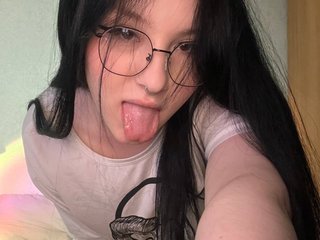 A Camming Graceful Babe Is What I Am! I'm 20 Years Of Age And My Name Is YumikaO-O