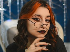 MistressMarcelline webcam model