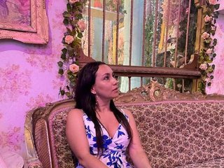 I'm 39 Years Of Age! I Am A Brunette And At BongaCams People Call Me Madison33