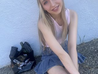 A Webcam Lovable Female Is What I Am And I'm 18