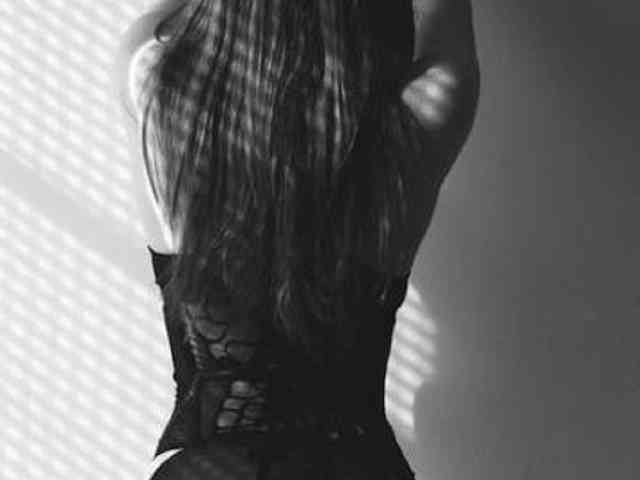 mia-carter02