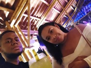 We Are Blonde And We Are 27 Yrs Old! We Live In Palmira