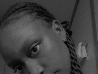 My Model Name Is Blackcocoa! I Live In Nairobi, I Am A Blonde