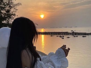 I Am Named Malvina999, I'm A Sex Chat Lovely Hottie And I Am A Brunette