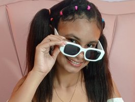 liz7skinny live cam model at BongaCams