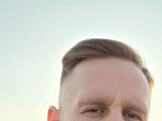 I Come From Gda, I Am A Blonde