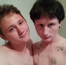 _2Hot-boys