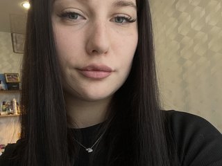 My BongaCams Model Name Is Cherry33, I'm 22 And I Am A Brunette