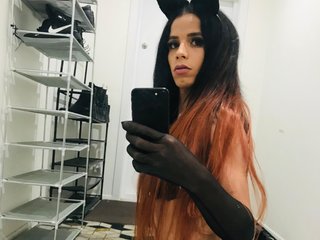 I Am A Brunette, My Model Name Is Lizandra, A Sex Chat Stunning Trans-sexual Is What I Am