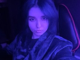 Live Chat with Eugenia-5 on BongaCams
