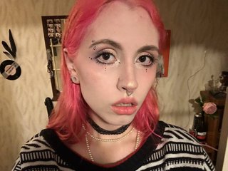 I Am A Brunette And At BongaCams People Call Me SammieVibes, My Age Is 19 Yrs Old