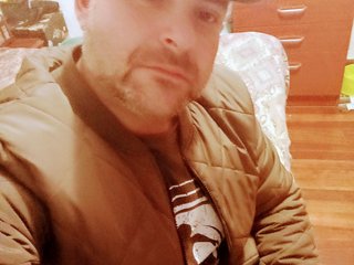 I Come From Vizcaya! I Am A Brunette