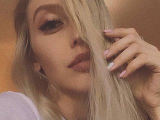 I Am A Redhead And My BongaCams Name Is Liya-Ray