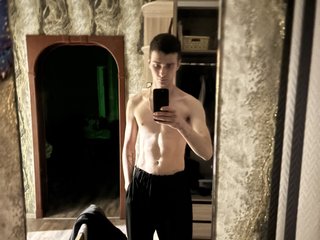 I Am A Brunette! At BongaCams People Call Me Iforia676