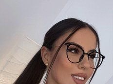 Dasy-Lust Webcam Model Profile