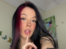 coraline1 - Live Cam