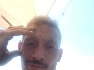 Andreaerossy1