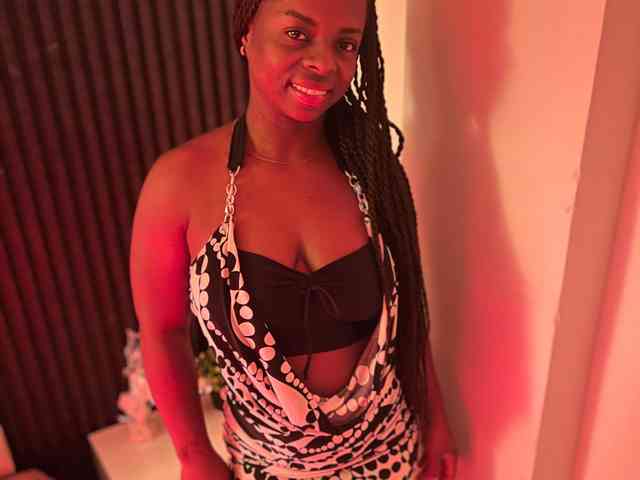 Naomii-Cooper
