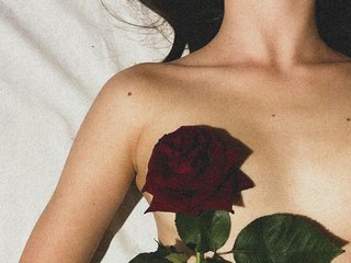 Live трансляция AlenkiyCvetochek - hotxchat.com