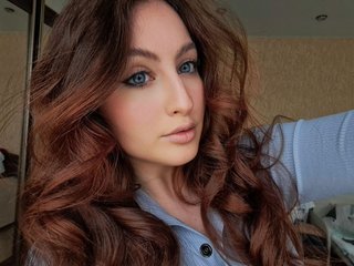 People Call Me AlluringAura! I Am A Brunette! A Live Webcam Delightful Chick Is What I Am