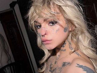 I'm A Sex Cam Pleasing Honey, I'm 18 Yrs Old! I Am A Blonde