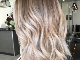 VanillaBlonde