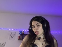 babyymommyanddadyy from bongacams