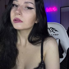Alisia4
