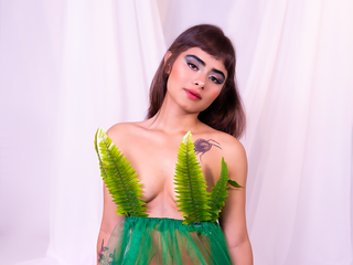 🌱 "Touch me, feel me, claim me…"