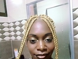 Shanicehotgirl live cam model at BongaCams
