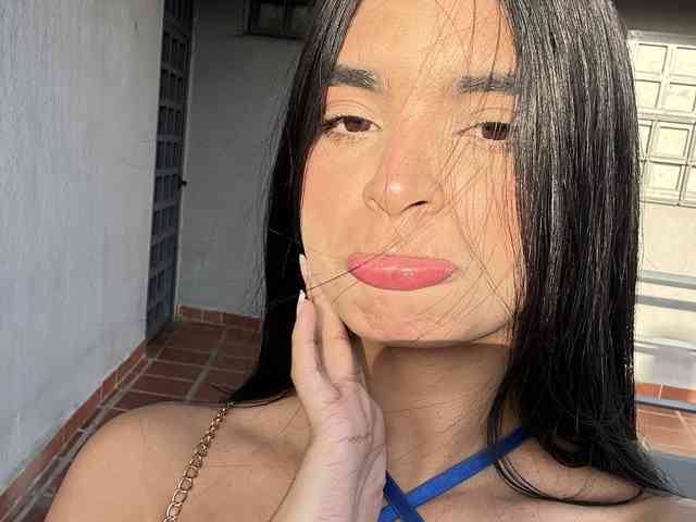 SexxCarlyy