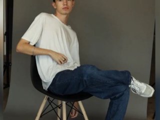 PlaysBoy