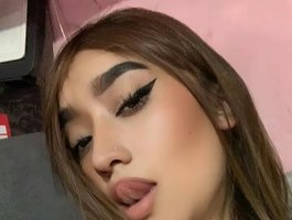 adriana-sp webcam