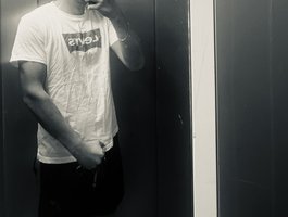 Фото профиля Molodoymall4ik