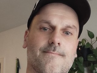 Hornyfuckboy