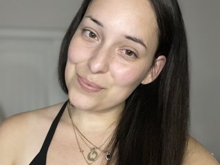 A Camwhoring Dreamy Hottie Is What I Am And My Model Name Is Haileyrosesquirts