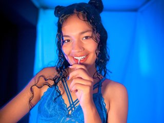 Camilla-Miller01