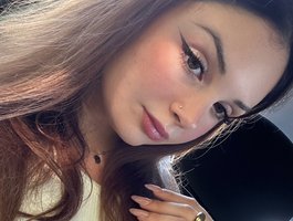 TheprettyexLive Webcam